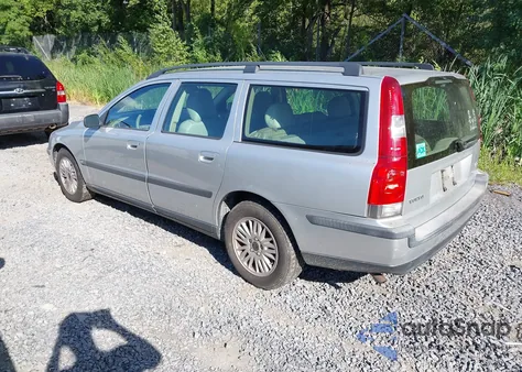 2004 Volvo V70 2.4 z USA, uszkodzony, nr VIN YV1SW64A242445065